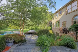 31 Primrose Ln, Bernards Township, NJ 07920 - Photo 33