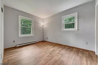 16 Essex Rd, Wantage, NJ 07461 - Photo 13