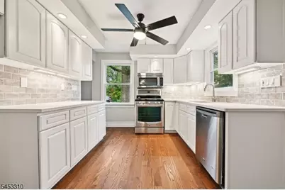 36 Webster Ave, Summit, NJ 07901 - Photo 9