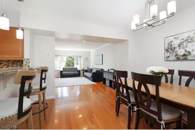 16 Yarmouth Ct, Scotch Plains Township, NJ 07076 - Photo 13