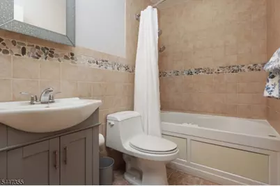 16 Yarmouth Ct, Scotch Plains Township, NJ 07076 - Photo 29