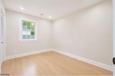 21 Glannon Rd, Livingston, NJ 07039 - Photo 19