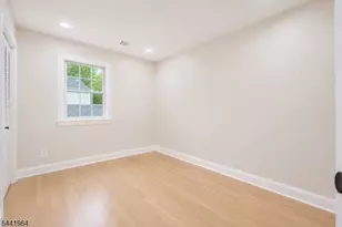 21 Glannon Rd, Livingston, NJ 07039 - Photo 19