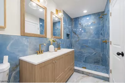 21 Glannon Rd, Livingston, NJ 07039 - Photo 13