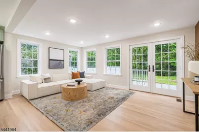 21 Glannon Rd, Livingston, NJ 07039 - Photo 7