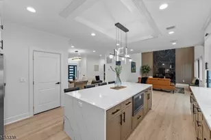 104 Highview Dr, Clifton, NJ 07013 - Photo 9