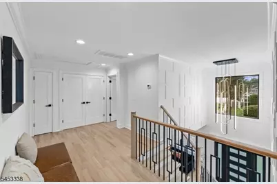 104 Highview Dr, Clifton, NJ 07013 - Photo 17