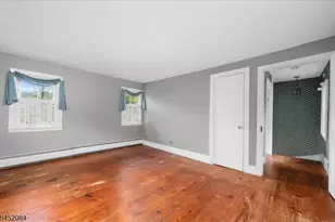 47 Main St, Califon, NJ 07830 - Photo 31