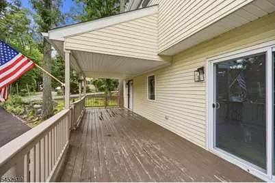 19 Northwestern Way, Hopatcong, NJ 07843 - Photo 5