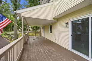 19 Northwestern Way, Hopatcong, NJ 07843 - Photo 5