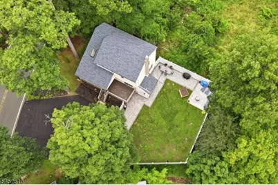 19 Northwestern Way, Hopatcong, NJ 07843 - Photo 27