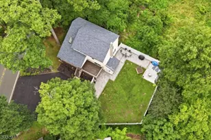 19 Northwestern Way, Hopatcong, NJ 07843 - Photo 27
