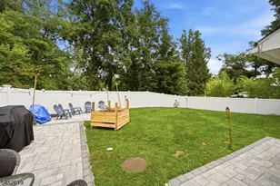 19 Northwestern Way, Hopatcong, NJ 07843 - Photo 25