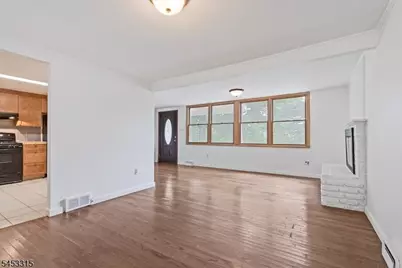52 Hilltop Trl, Sparta Township, NJ 07871 - Photo 7