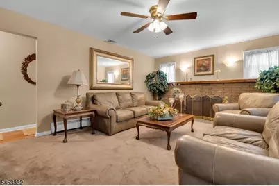 1004 Ross St, Rahway, NJ 07065 - Photo 7