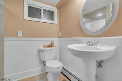 1004 Ross St, Rahway, NJ 07065 - Photo 17
