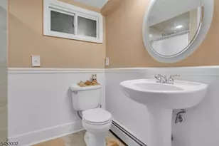 1004 Ross St, Rahway, NJ 07065 - Photo 17