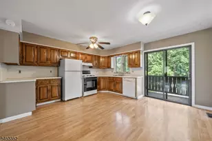 24 River Rd, Clifton, NJ 07014 - Photo 9