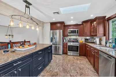 105 Jacksonville Rd, Lincoln Park, NJ 07035 - Photo 9