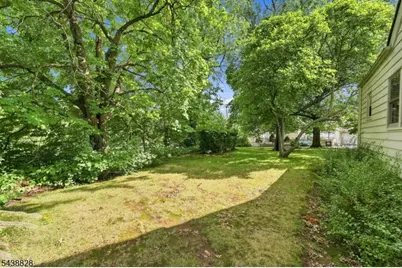 5 Plymouth Rd, Nutley, NJ 07110 - Photo 21