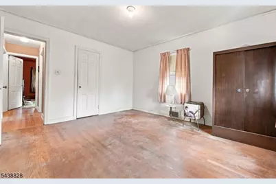 5 Plymouth Rd, Nutley, NJ 07110 - Photo 11