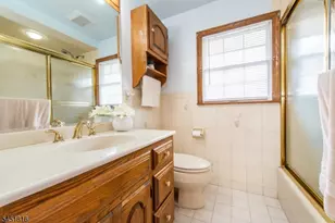 153 Notch Rd, Clifton, NJ 07013 - Photo 17