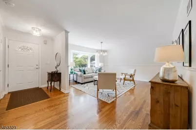 11 Claremont Ave, Livingston, NJ 07039 - Photo 9