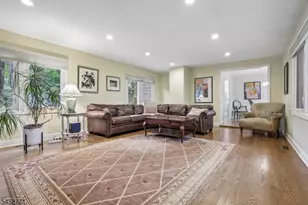 9 Burlington Rd, Livingston, NJ 07039 - Photo 9
