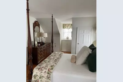 247 Valley Rd, Montclair, NJ 07042 - Photo 11