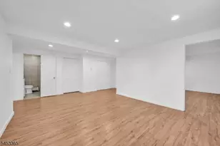 113 S Morris, Dover, NJ 07801 - Photo 17