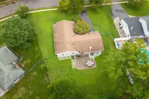 32 Lebed Dr, Franklin Township, NJ 08873 - Photo 29