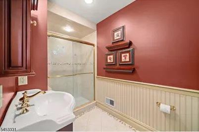 159 Hillside Ave, Nutley, NJ 07110 - Photo 21