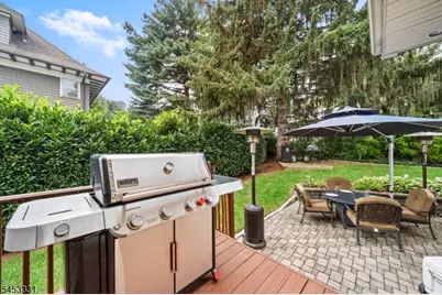 159 Hillside Ave, Nutley, NJ 07110 - Photo 33
