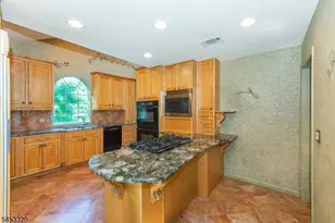 12 Colonial Dr, Morris Township, NJ 07960 - Photo 21