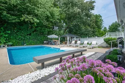 24 Martha Rd, Roseland, NJ 07068 - Photo 37