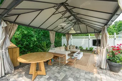 24 Martha Rd, Roseland, NJ 07068 - Photo 39