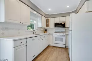 2781 Spruce St, Union Township, NJ 07083 - Photo 17