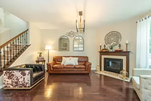 15 Julia Pl, Mount Olive, NJ 07828 - Photo 13