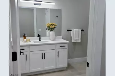 450 Washington Ave #201, Belleville, NJ 07109 - Photo 5