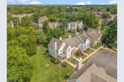 135 Hollow Oak Ct, Hillsborough Township, NJ 08844 - Photo 29