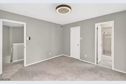 135 Hollow Oak Ct, Hillsborough Township, NJ 08844 - Photo 21