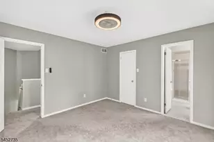 135 Hollow Oak Ct, Hillsborough Township, NJ 08844 - Photo 21