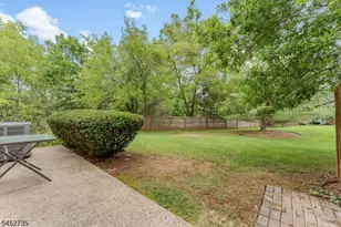 135 Hollow Oak Ct, Hillsborough Township, NJ 08844 - Photo 27