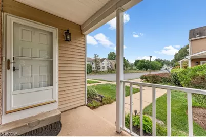 135 Hollow Oak Ct, Hillsborough Township, NJ 08844 - Photo 3