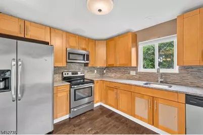 135 Hollow Oak Ct, Hillsborough Township, NJ 08844 - Photo 13