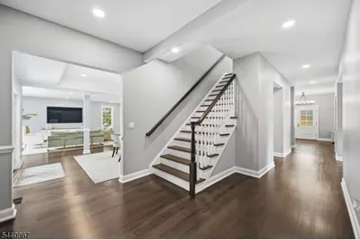 189 Highfield Lane, Nutley, NJ 07110 - Photo 11