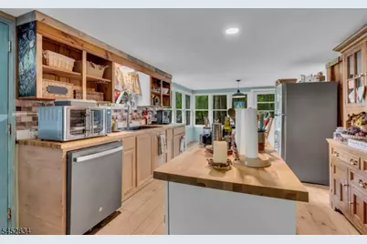 20 Plaza Dr, Hampton Township, NJ 07860 - Photo 25