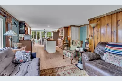 20 Plaza Dr, Hampton Township, NJ 07860 - Photo 11