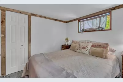 20 Plaza Dr, Hampton Township, NJ 07860 - Photo 17