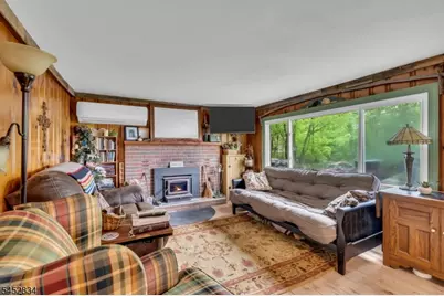 20 Plaza Dr, Hampton Township, NJ 07860 - Photo 23